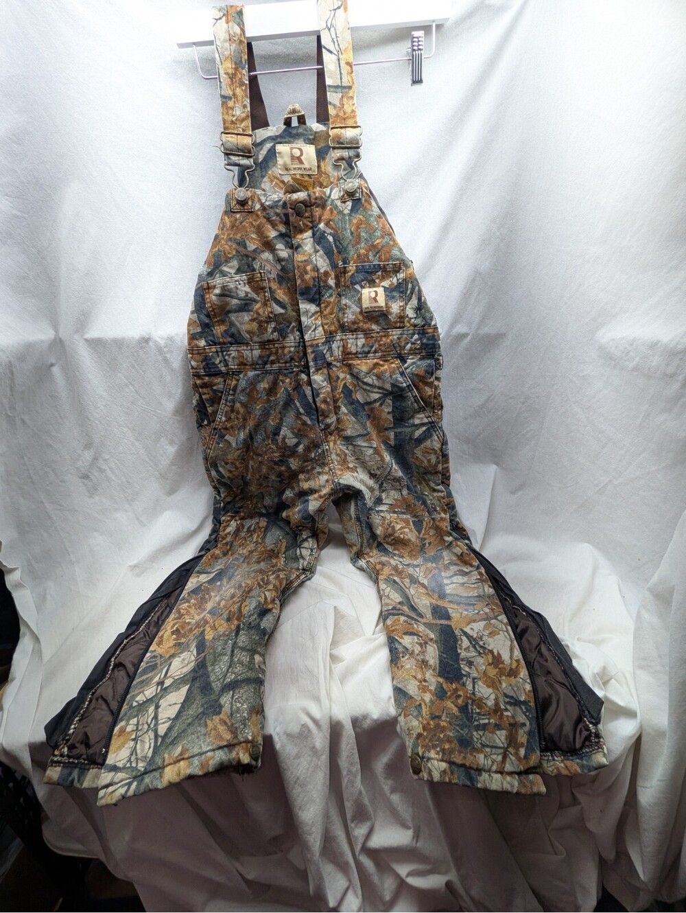 Real Work Wear Youth Camo Bib Overalls Medium 8/10 Insulated Quilt Lined